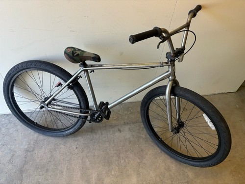 Bicicletta vecchia scuola