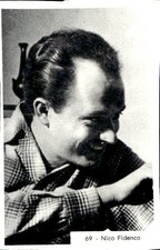 Figurina CANTANTI Supercarta