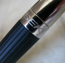 Bella Penna a Sfera JORG HYSEK