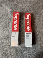 Supreme Pantone Mazzetta