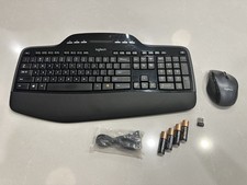 TASTIERA WIRELESS LOGITECH MK710 CON MOUSE M705, DONGLE USB, CAVO USB, BATTERIE