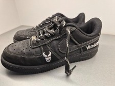 Nike Air Force 1 Nere 42