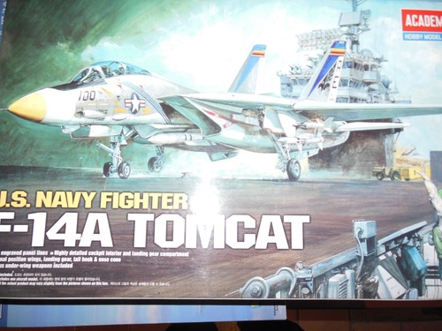 Kit academy 14a tomcat 48 - academy, f-14a
