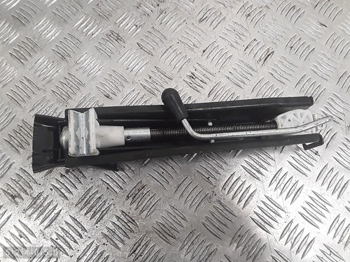 2011 audi kit attrezzi - 2011, a1
