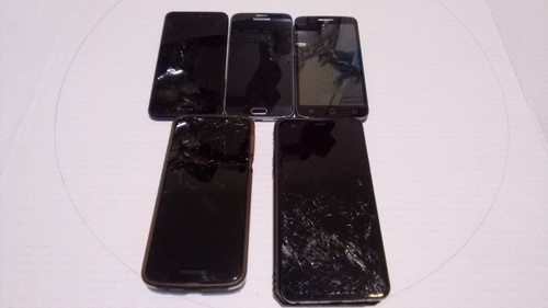 Smartphones broken parts only - smartphones,