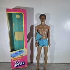 AA SUN GOLD MALIBU KEN BAMBOLA BARBIE VINTAGE 1983 MATTEL 3849 usata solo esposta