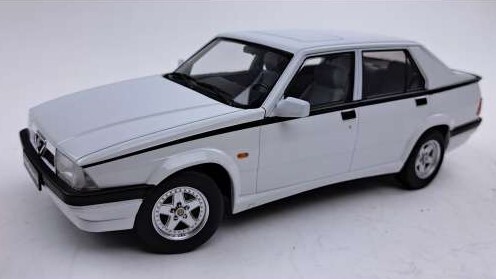 Modellino auto statico - statico, triple
