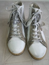 scarpe tipo allstars in pelle bianche n.41 bellissime da indossare anche in moto