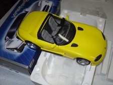 NUOVO 1:12 Anson Dodge Viper