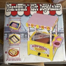 Boardwalk Hot Dog Maker stile