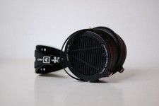 Audeze LCD-2C cuffie di fascia