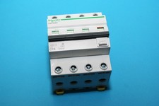 LOTTO INTERRUTTORE MAGNETOTERMICO DIFFERENZIALE SCHNEID 4X16A C16 300mA   SSPB42