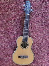 Samick UK-70 Greg Bennett Ukulele Concert Uke