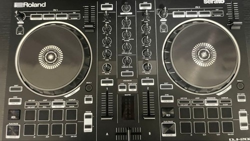 Roland 202 serato - dj-202,