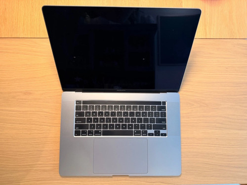 Apple macbook pro 512gb - macbook,