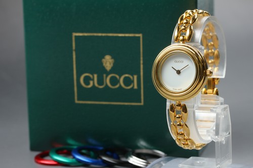 Boxed near mint gucci - [near, mint]