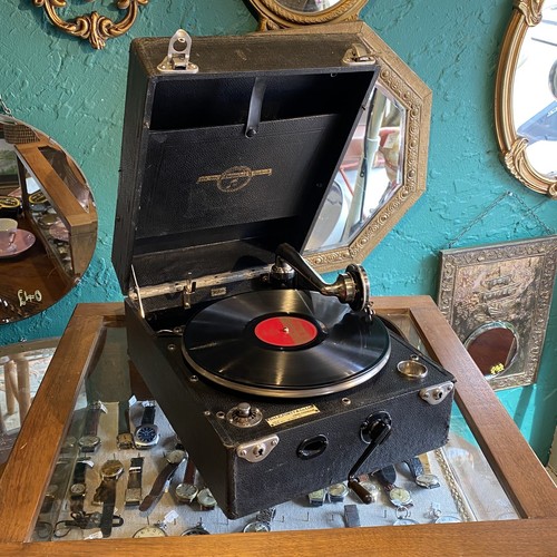 Portable gramophone fully - gramophone,