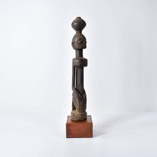Statuina Dogon inginocchiata