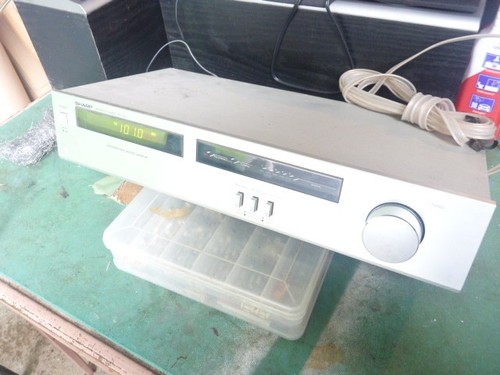 Sintonizzatore stereo vintage