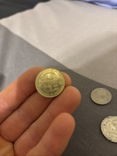 Vintage 200 LIRE 1996 italian metal coin/moneta da 200 LIRE del 1996 PERFETTA 