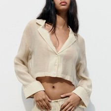 Top Zara con bottoni