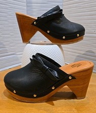 Zoccoli slip on Silvia Cobos