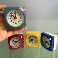 Sveglia da comodino design