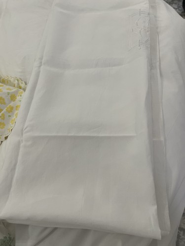 Lenzuolo bianco vintage