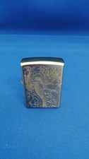 Accendino a olio drago ZIPPO