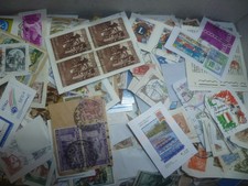 1 KG Francobolli Italia merce