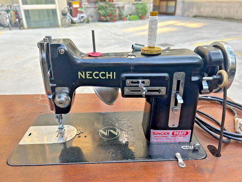 Macchina cucire necchi - da,