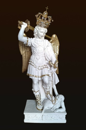 Statua san michele - di,