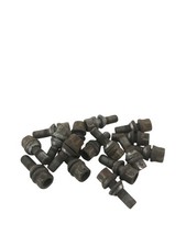 N.16 BULLONI RUOTA CERCHI IN