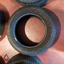 Gomma pneumatico 4 stagioni 195/60 R15 92V GOODYEAR VECTOR 4SEASONS usati 111753