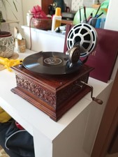 grammofono a tromba svizzero