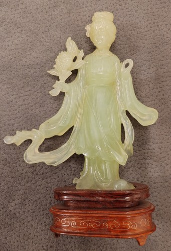 Guanyn scultura in - in, giada