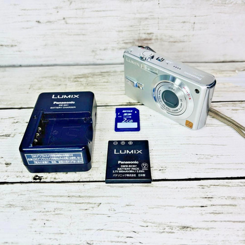 Panasonic lumix dmc fx7 5mp - dmc-fx7,
