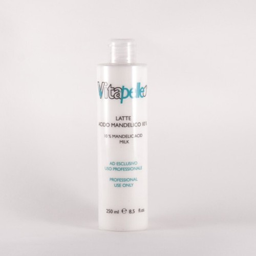 Latte detergente acne brufoli