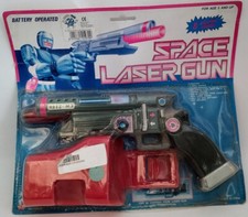 PISTOLA GIOCATTOLO LASER SPACE GUN TIPO ROBOCOP VINTAGE CON FONDINA ANNI 80 NEW