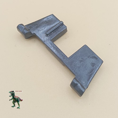 Playmobil-top-braccio-nero-tra
