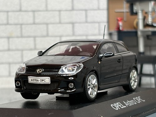 Boxed 43 minichamps opel - *boxed*, 1:43