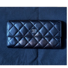 Chanel black quilted lambskin - chanel,