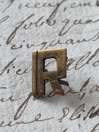 Monogramma lettere ottone r - in,