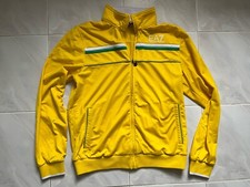 Top tuta EA7 giallo Brasile prezzo consigliato 120 euro