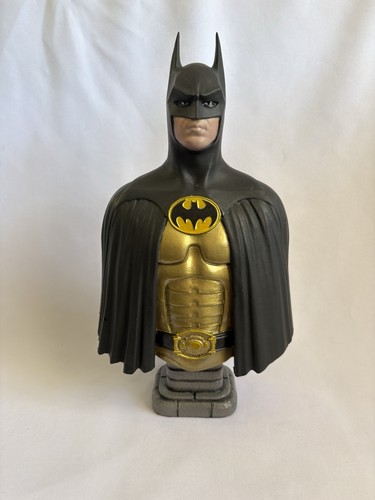 Busto ispirato batman - ispirato,