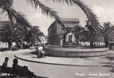MAGLIE  ( Lecce  )  -  Piazza
