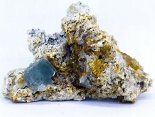 Fluorite blu, verde su matrice