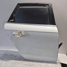 8K9833052D Porta post. DX AUDI A4 (8K) 2.0 TDI FAP (105 Kw) SW 5p/d/1968cc