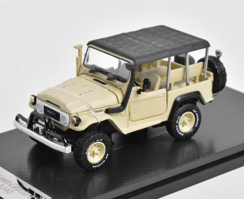 Land cruiser beige - 1:64,