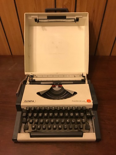 Macchina per scrivere olympia - per,